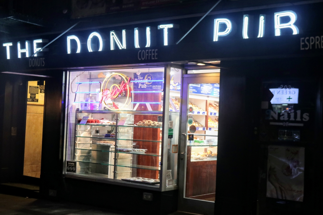 Donut Pub